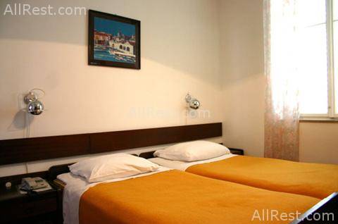 Sumratin Hotel 3